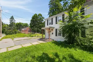 10 Dutchess Ave, Wappingers Falls, NY 12590 - Photo 3