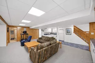 150 Hayrick Ln, Commack, NY 11725 - Photo 31