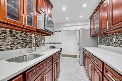224 Union Turnpike #3K, Oakland Gardens, NY 11364 - Photo 5