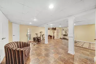 1836 Gardenia Ave, Merrick, NY 11566 - Photo 37