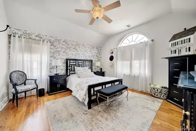 1836 Gardenia Avenue, Merrick, NY 11566 - Photo 27