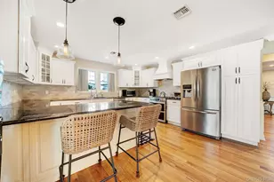 1836 Gardenia Ave, Merrick, NY 11566 - Photo 13