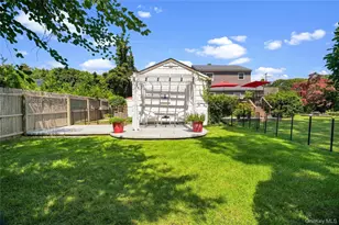 70 Fanning Ave, Hampton Bays, NY 11946 - Photo 29