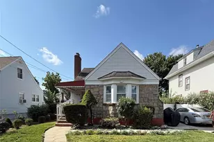 146 Elm St, Valley Stream, NY 11580 - Photo 1