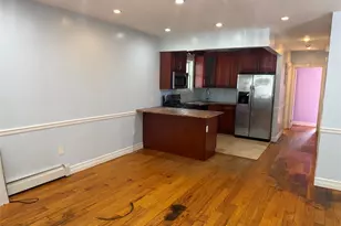 110-26 175th St, Jamaica, NY 11433 - Photo 3