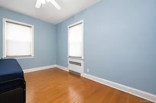 442 Langley Ave, West Hempstead, NY 11552 - Photo 9