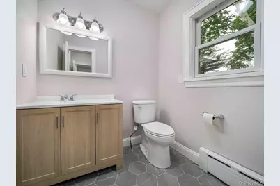 121 Clinton Avenue, Nyack, NY 10960 - Photo 13