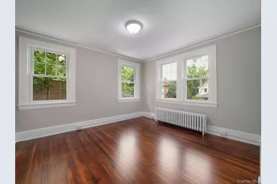 121 Clinton Avenue, Nyack, NY 10960 - Photo 15