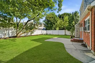 68 Roy Ave, Massapequa, NY 11758 - Photo 21
