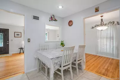8 Hampton Road, Poughkeepsie, NY 12603 - Photo 7