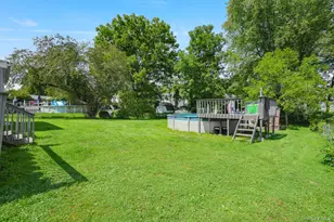 8 Hampton Rd, Poughkeepsie, NY 12603 - Photo 29