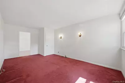 315 Sickles Avenue, New Rochelle, NY 10801 - Photo 11