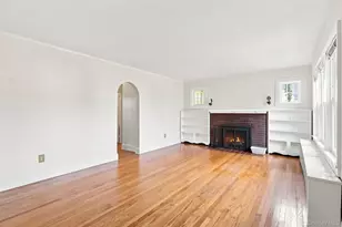 5 Dewitt St, Ellenville, NY 12428 - Photo 9