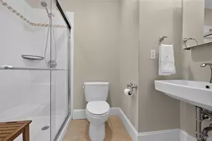 448 Lewis Pl, Mineola, NY 11501 - Photo 19