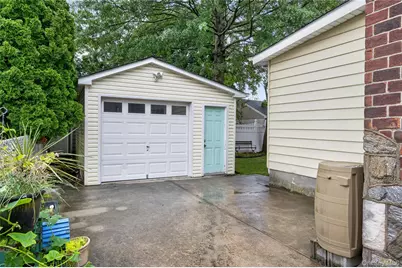 448 Lewis Place, Mineola, NY 11501 - Photo 27