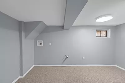 171-38 105 Avenue, Jamaica, NY 11433 - Photo 11
