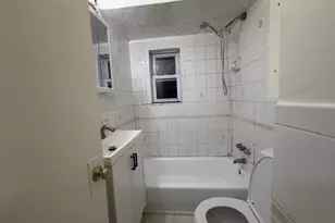 2811 Wellman Ave, Bronx, NY 10461 - Photo 3