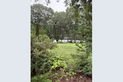 674 Flanders Road, Riverhead, NY 11901 - Photo 11