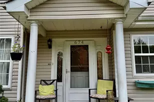 674 Flanders Rd, Riverhead, NY 11901 - Photo 3