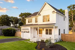 100 Bieselin Rd, Bellport, NY 11713 - Photo 25