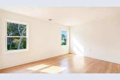 100 Bieselin Road, Bellport, NY 11713 - Photo 21