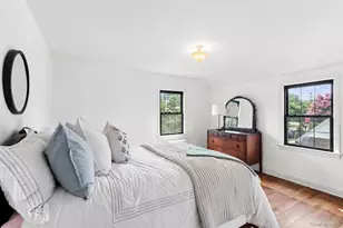 23 Wisteria Ave, Mineola, NY 11501 - Photo 11