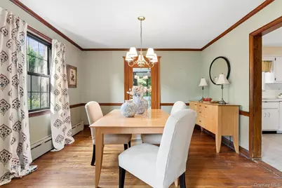 23 Wisteria Avenue, Mineola, NY 11501 - Photo 7