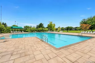 1 Jennifer Ln, Middle Island, NY 11953 - Photo 37
