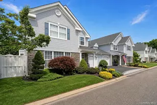 1 Jennifer Ln, Middle Island, NY 11953 - Photo 3