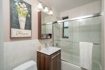 100 Parkway Road #4D, Bronxville, NY 10708 - Photo 11