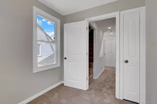 15 Stratford Ave, Williston Park, NY 11596 - Photo 19
