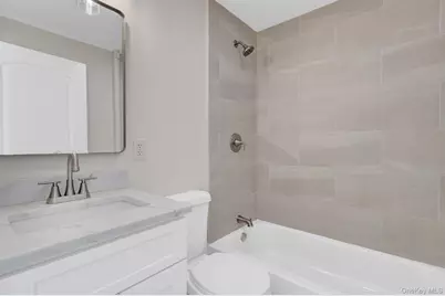 15 Stratford Avenue, Williston Park, NY 11596 - Photo 15