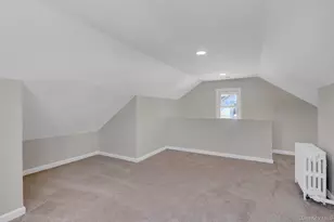 15 Stratford Ave, Williston Park, NY 11596 - Photo 21