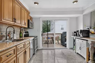 103 Motor Ave, Farmingdale, NY 11735 - Photo 9