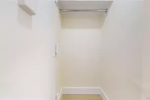 63-52 Saunders St, Rego Park, NY 11374 - Photo 13