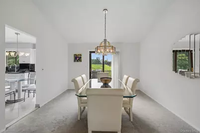 99 Skyview Lane, New Rochelle, NY 10804 - Photo 11