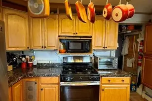 30 W 11th Rd, Far Rockaway, NY 11693 - Photo 5