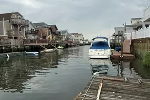 30 W 11th Rd, Far Rockaway, NY 11693 - Photo 13