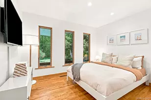 543 Scarborough Rd, Briarcliff Manor, NY 10510 - Photo 15