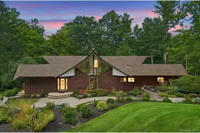 543 Scarborough Road, Briarcliff Manor, NY 10510 - Photo 39
