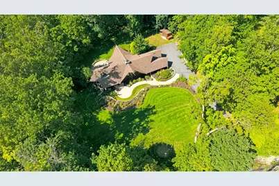 543 Scarborough Road, Briarcliff Manor, NY 10510 - Photo 37