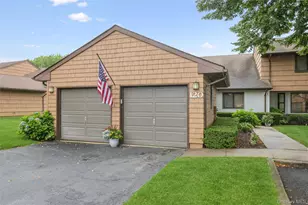 120 Scarlett Dr, Commack, NY 11725 - Photo 3