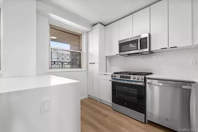 5800 Arlington Avenue #16L, Bronx, NY 10471 - Photo 5