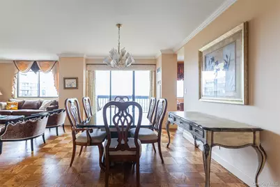 27010 Grand Central Parkway #32E, Floral Park, NY 11005 - Photo 17