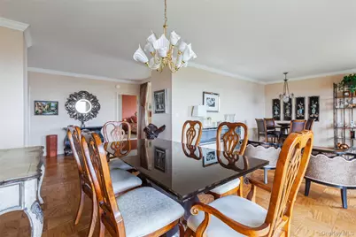 27010 Grand Central Parkway #32E, Floral Park, NY 11005 - Photo 19
