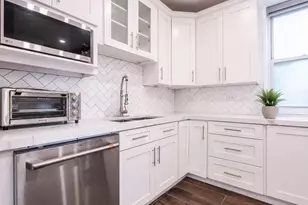 63-11 Queens Blvd, Woodside, NY 11377 - Photo 15