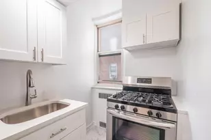 63-109 Saunders St, Rego Park, NY 11374 - Photo 13