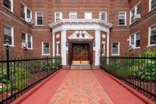 63-109 Saunders St, Rego Park, NY 11374 - Photo 3