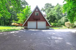 1 Valleywood Ct W, Saint James, NY 11780 - Photo 25