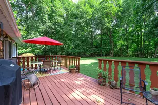 1 Valleywood Ct W, Saint James, NY 11780 - Photo 29